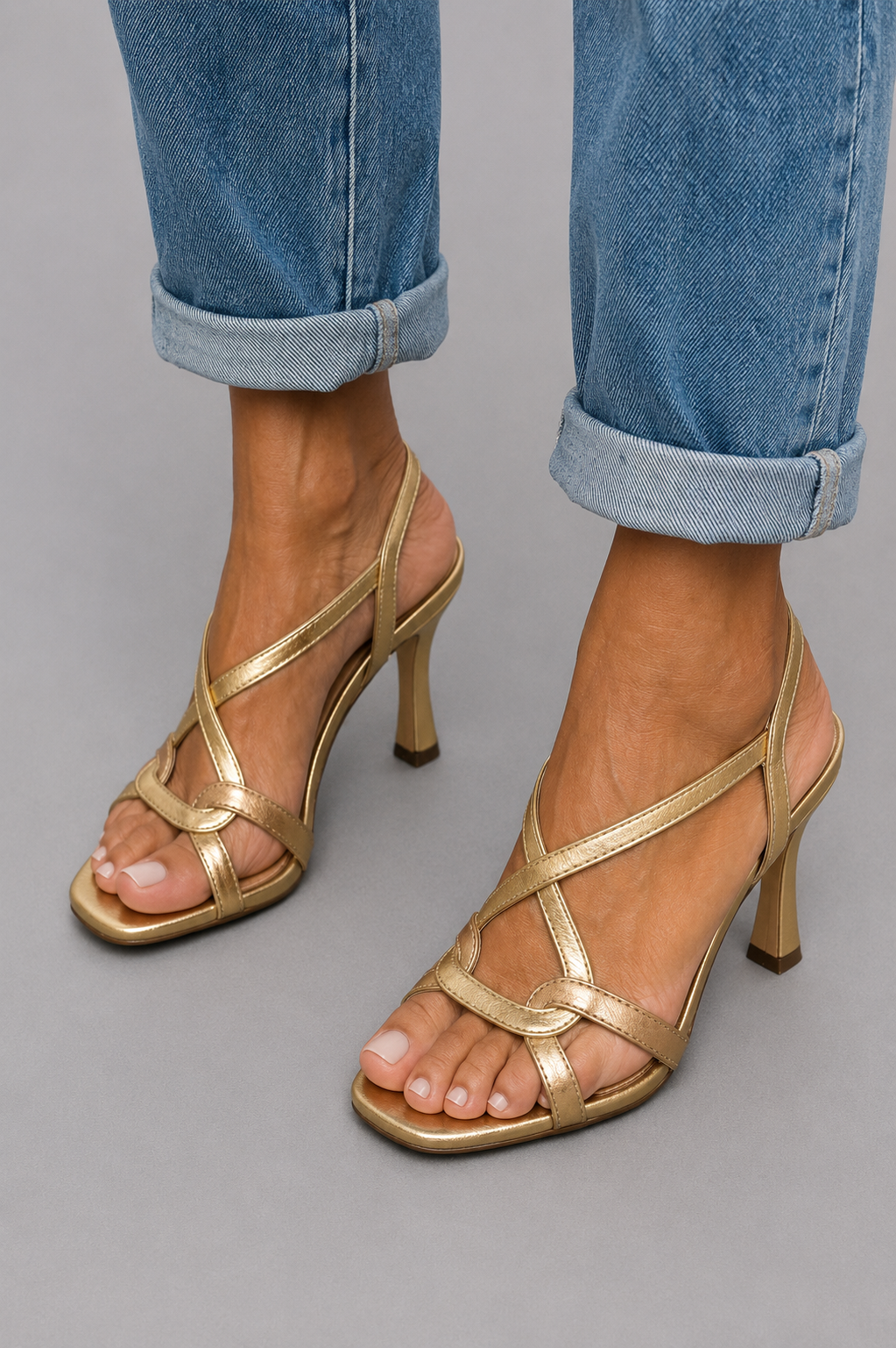 Verónica | Sandalias elegantes doradas