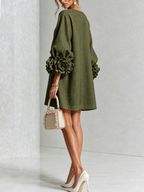Aura Vestido Mini con Botones Florales